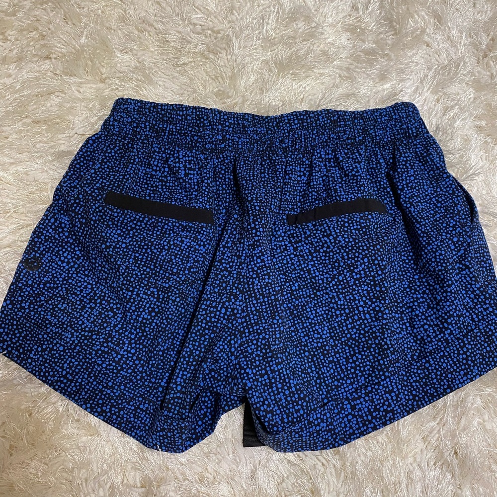 Lululemon - Picture 2 of 2